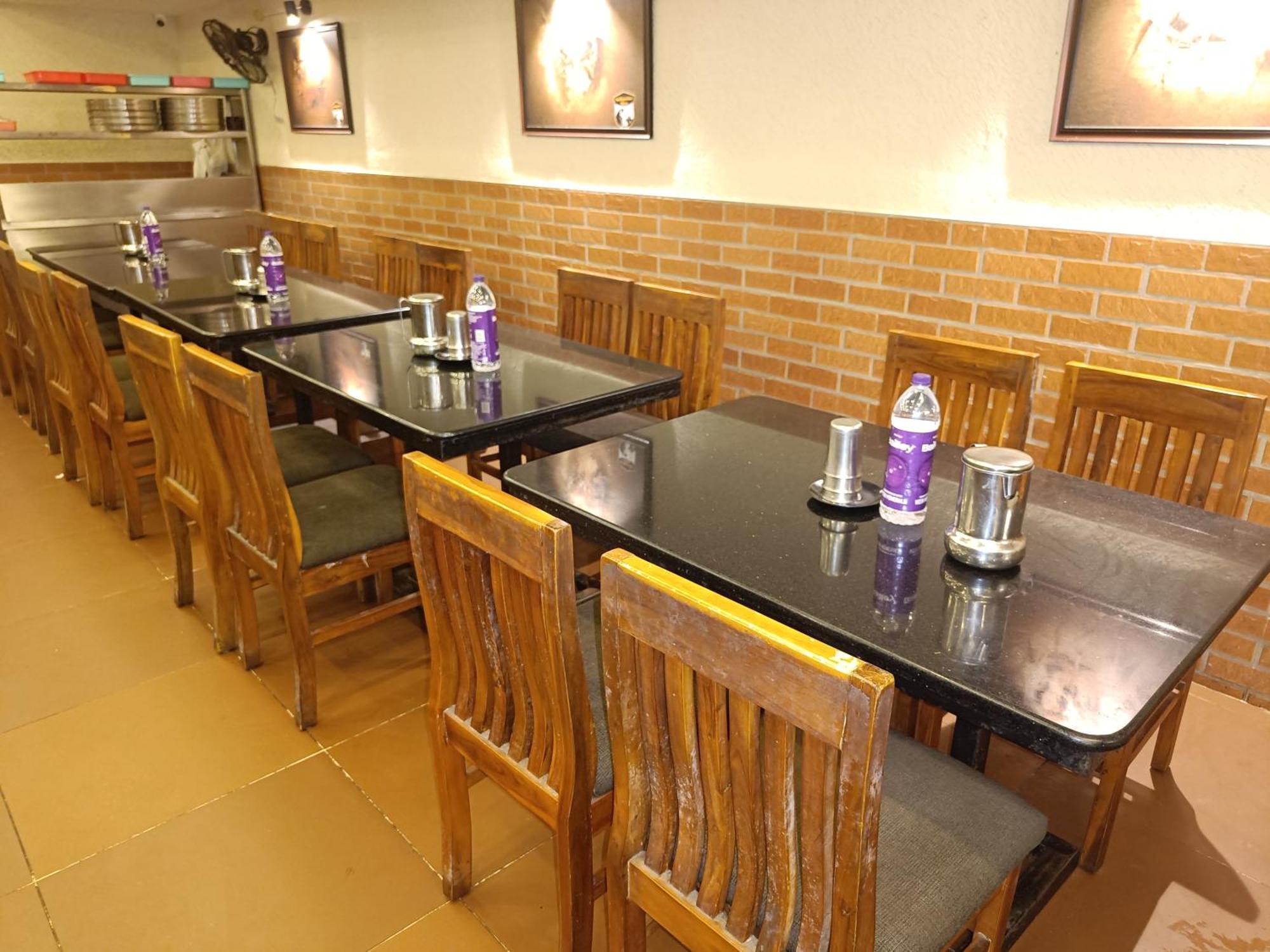 Mrv Inn Triplicane Csennai Kültér fotó